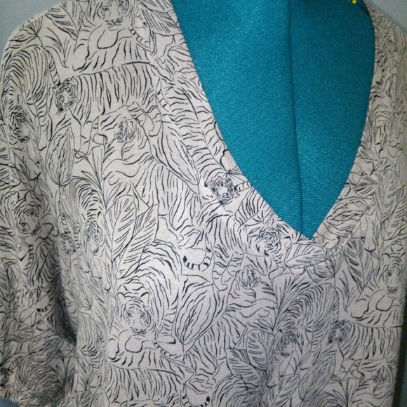 Alfani Oversized Tiger Print Loungewear Top Sz XL - Picture 9 of 11